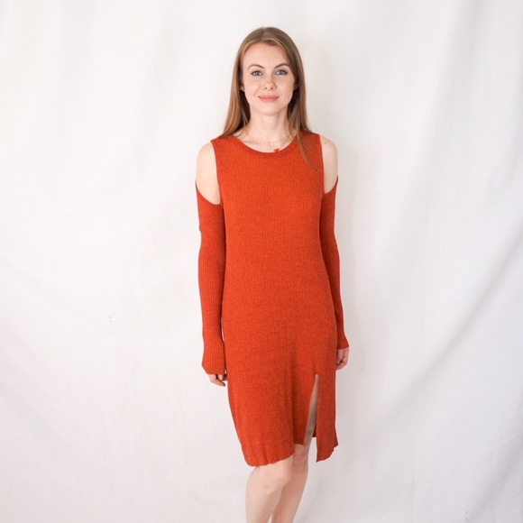BCBGMaxAzria Dresses & Skirts - BCBG MaxAzria Orange Rib Cold Shoulder Knit Dress